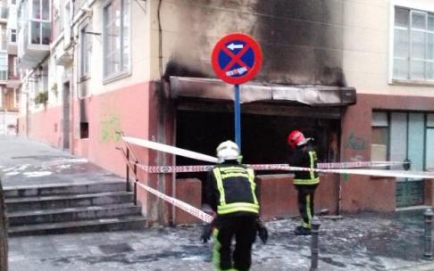 Intervención de los bomberos en Vitoria. Intervención de los bomberos en Vitoria.