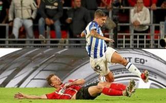 El beatario, de Iñaki de Mujika: una de bombillas