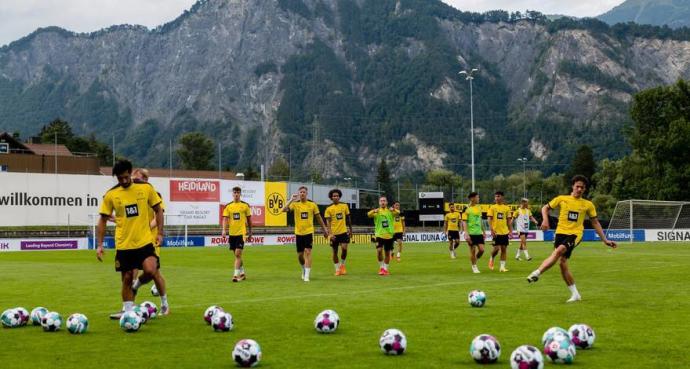 La plantilla del Borussia Dortmund, en la pretemporada del año pasado en Suiza