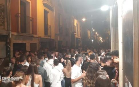 Las asociaciones de hostelería apoyan el "cierre silencioso" de bares este Juevintxo en lo Viejo Las asociaciones de hostelería apoyan el "cierre silencioso" de bares este Juevintxo en lo Viejo