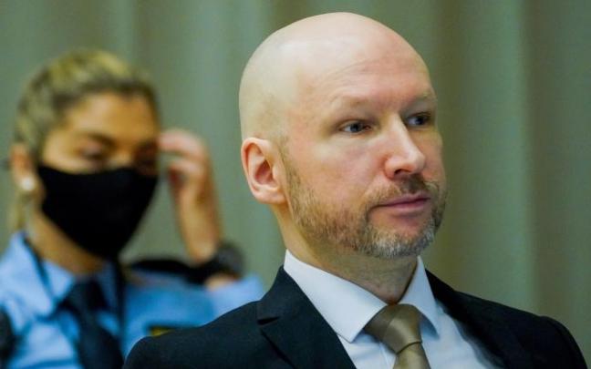 Breivik, durante la vista oral. Breivik, durante la vista oral.