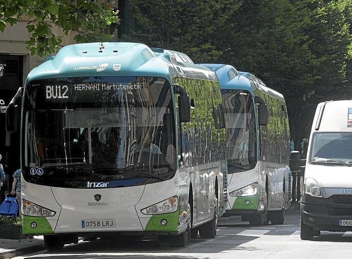 Autobús de la línea Bu12