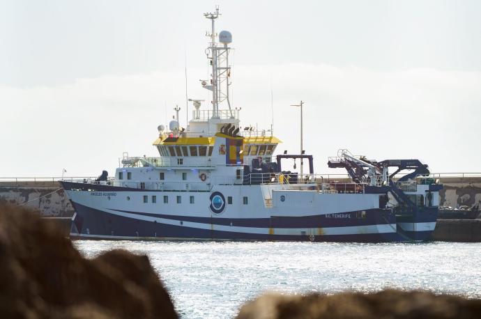 El buque Ángeles Alvariño permanece en el Puerto de Santa Cruz de Tenerife desde este sábado.