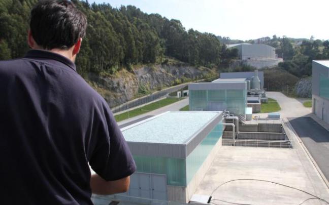 Las instalaciones de la depuradora de Lamiaran pasarán a formar parte de las infraestructuras del CABB