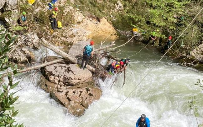 Búsqueda del piragüista desaparecido.