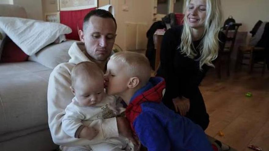 El exfutbolista ucraniano Dmytro Gryshko inicia una nueva vida en Sopela