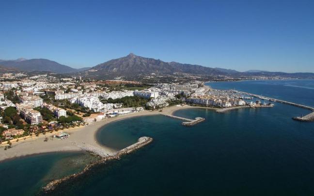 Vista de playas de Marbella. Vista de playas de Marbella.