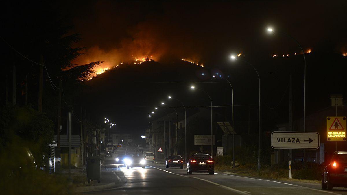 Fuego supuestamentente causado por la mujer encarcelada en los montes de Vilardevós, en Verín.