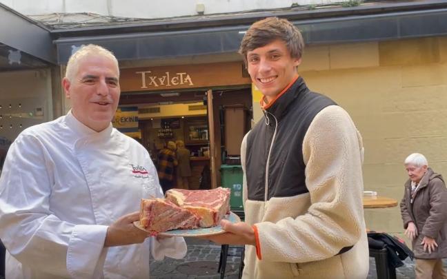 Le Normand recibe el premio Txuleta Le Normand recibe el premio Txuleta