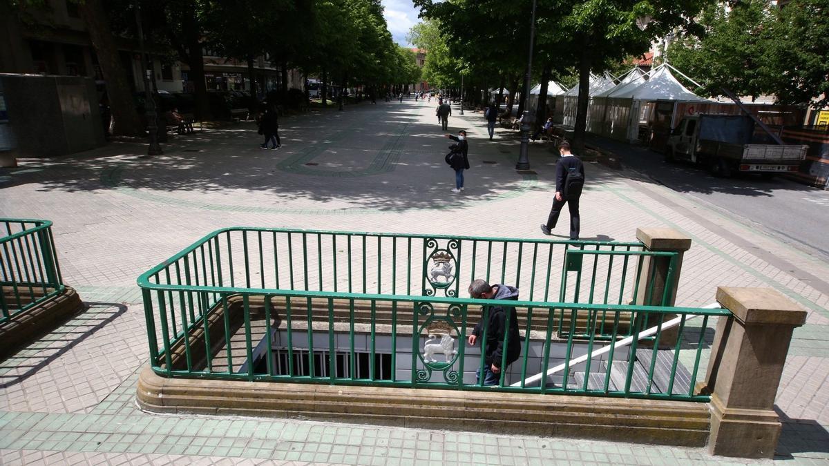 Baños del paseo de Sarasate.