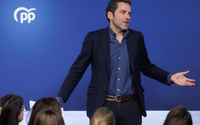 Borja Sémper, ayer, durante su comparecencia ante la prensa. Borja Sémper, ayer, durante su comparecencia ante la prensa.