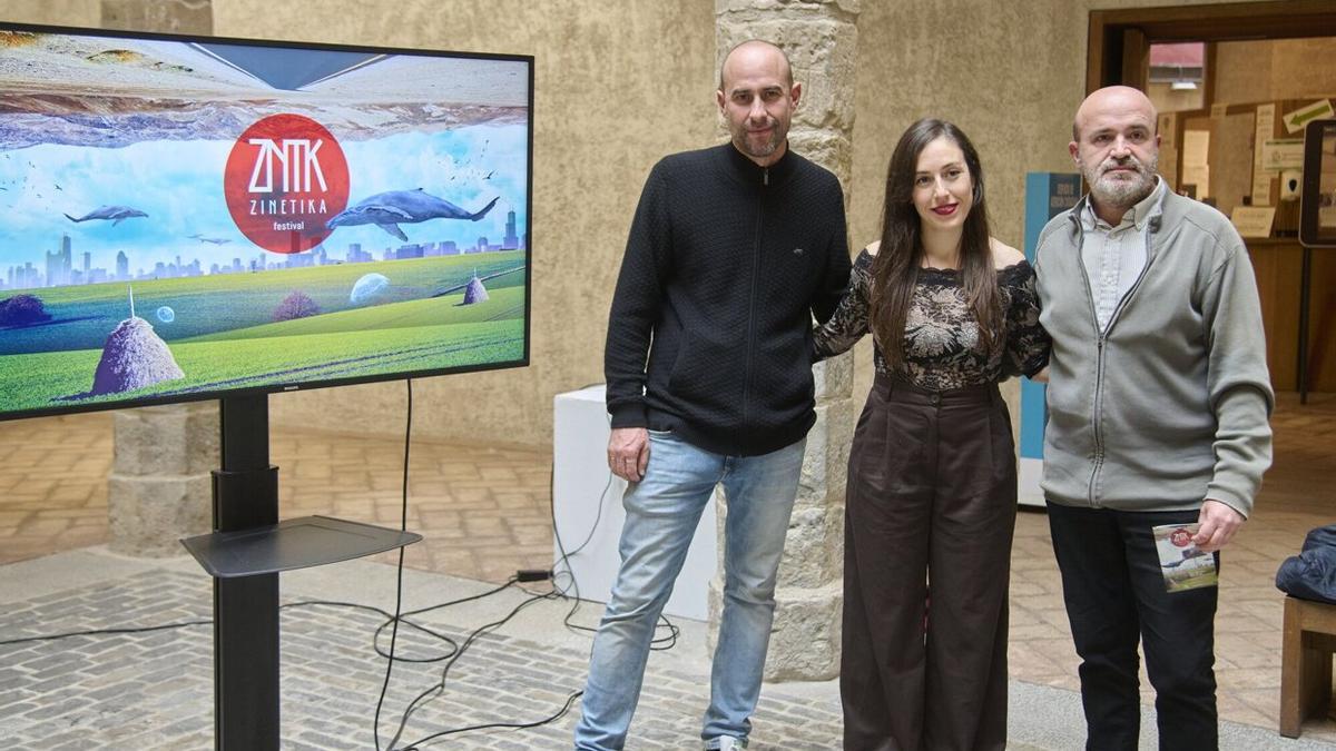 Mikel Belascoain, Laida Aldaz y Javier Manzanos.