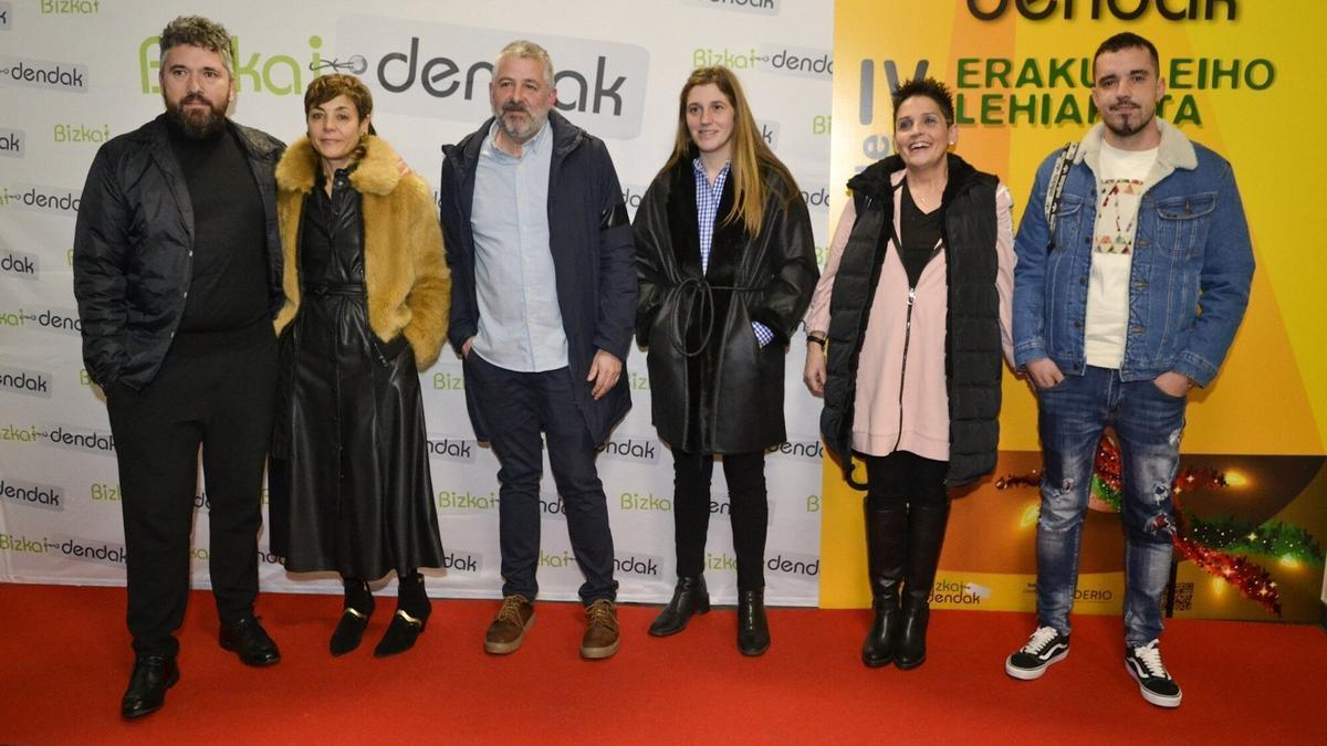 Bizkaidendak entrega los premios de su IV concurso de escaparates