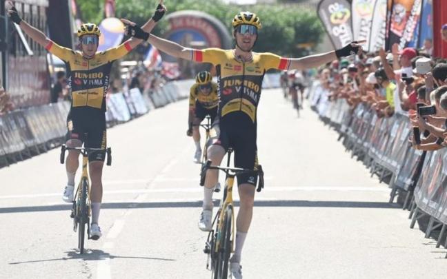 Timo Roosen celebra la victoria en Villadiego. Timo Roosen celebra la victoria en Villadiego.