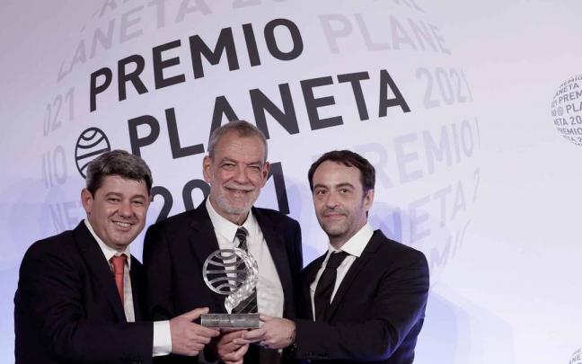 Los tres autores que se 'escond&iacute;an' bajo el seud&oacute;nimo de Carmen Mola visitar&aacute;n Pamplona Negra el s&aacute;bado 21 de enero.