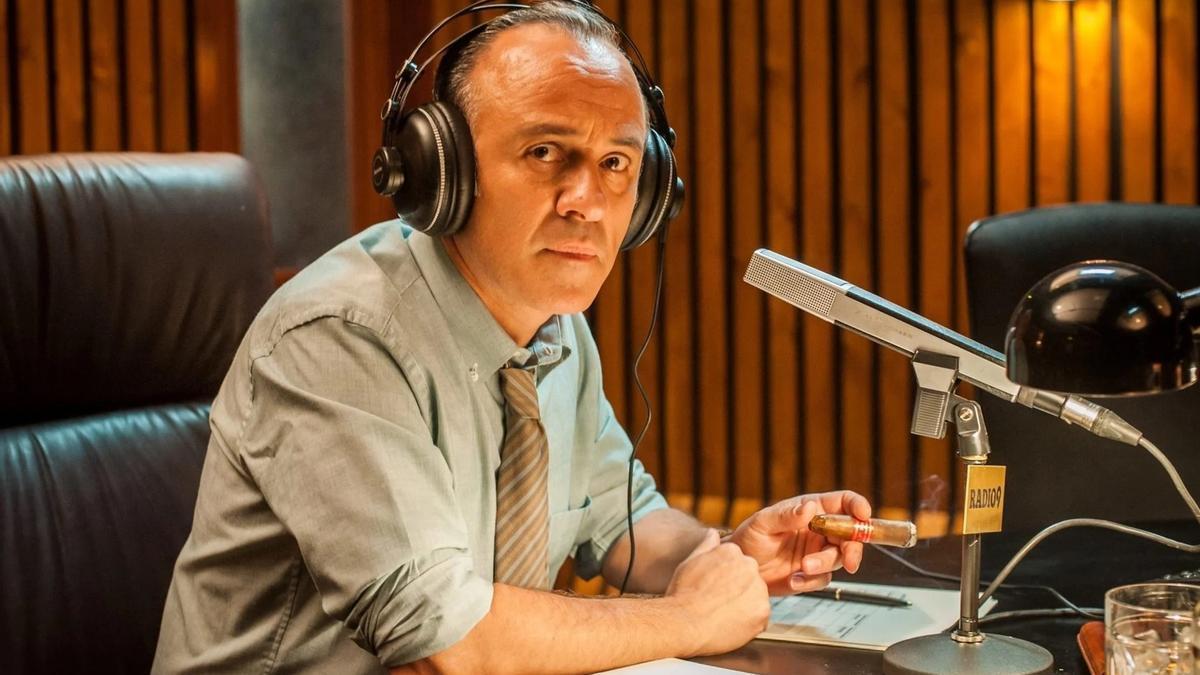 Javier Guti&eacute;rrez, en su papel de Paco el C&oacute;ndor en la serie &lsquo;Reyes de la noche&rsquo;.