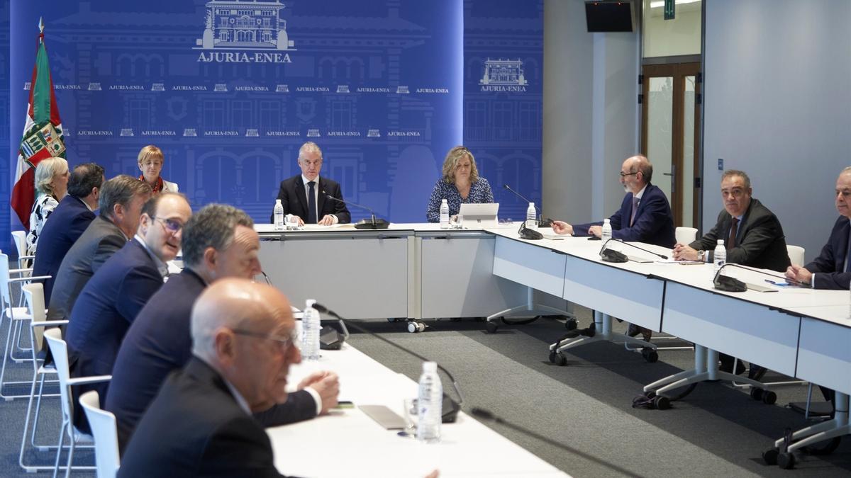 Reunión de ayer entre el lehendakari Iñigo Urkullu y representantes de Confebask.