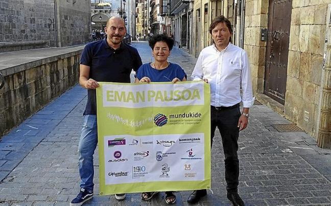 Oscar Arroyo (Fagor Electrónica), Urri Urizar (Mundukide) y Luis Anduaga (Krean), ayer.