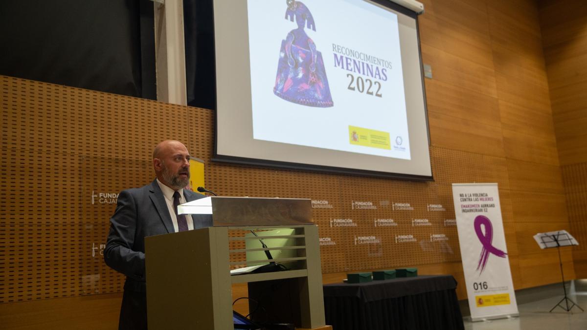 José Luis Arasti clausurando la entrega de premios