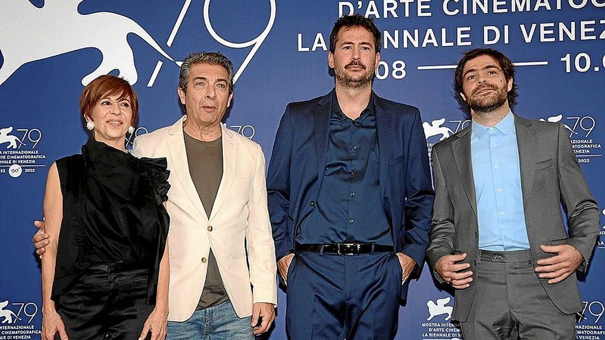 Alejandra Flechner, Ricardo Darin, Santiago Mitre y Peter Lanzani.