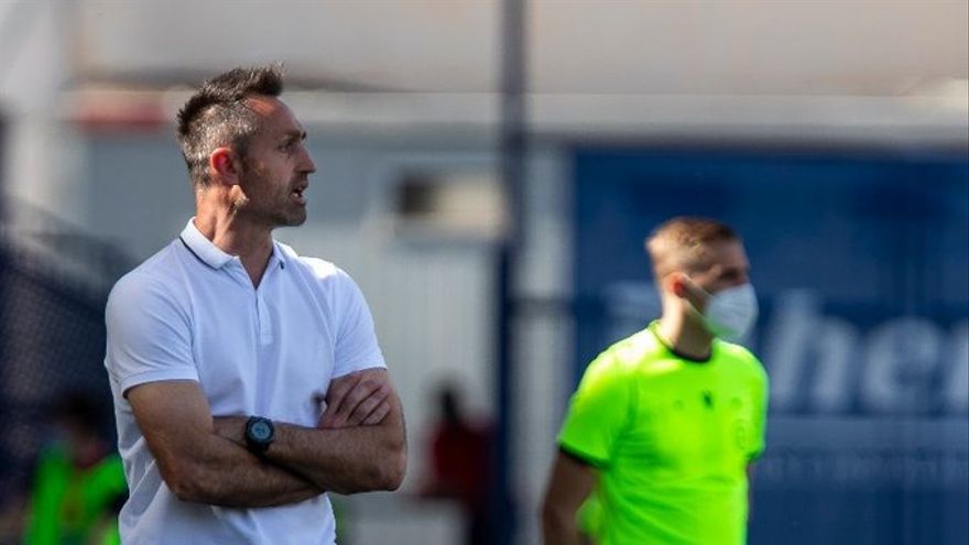 José Manuel Aira durante un partido con el UCAM Murcia