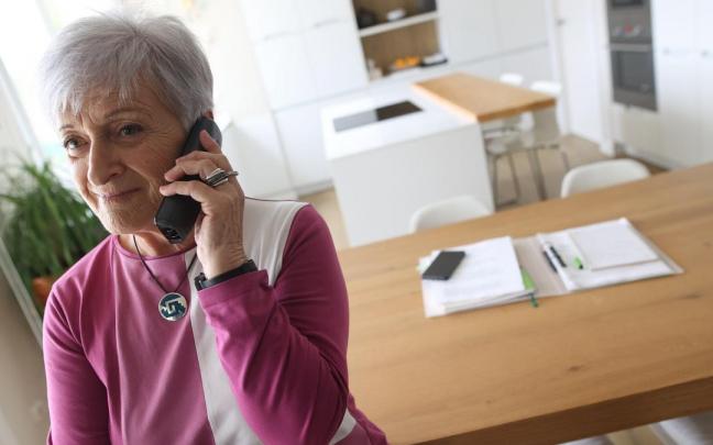Sara Egidazu, voluntaria de Hilo de Plata, de Nagusilan.