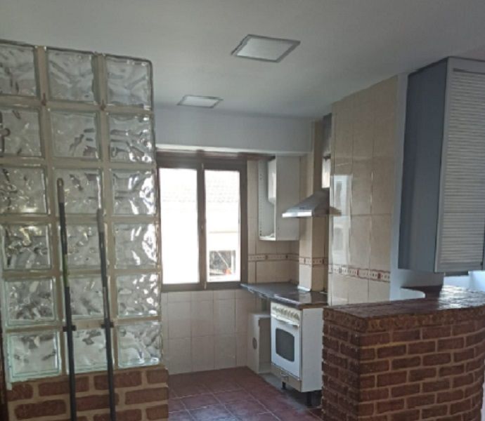 Piso cerca del metro en Portugalete .