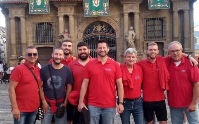 El equipo de Pirotecnia Aitana El equipo de Pirotecnia Aitana