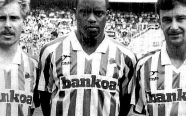 Aldridge, junto al malogrado Atkinson y Richardson. | FOTO: N.G.