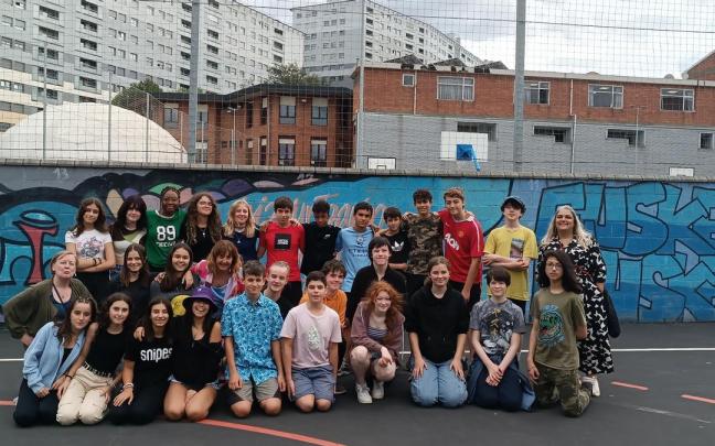Foto de familia de los participantes de este intercambio educativo.