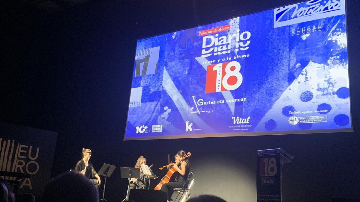 Acto de celebraci&oacute;n del 18 aniversario de DNA