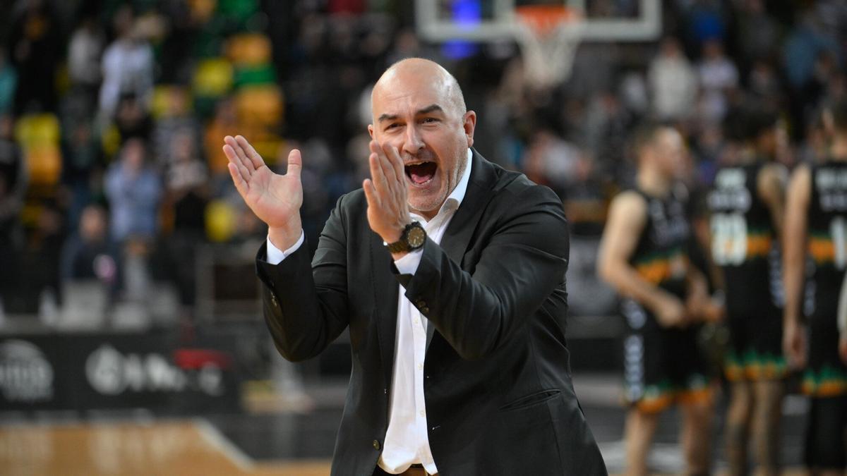 Jaume Ponsarnau, entrenador del Surne Bilbao Basket