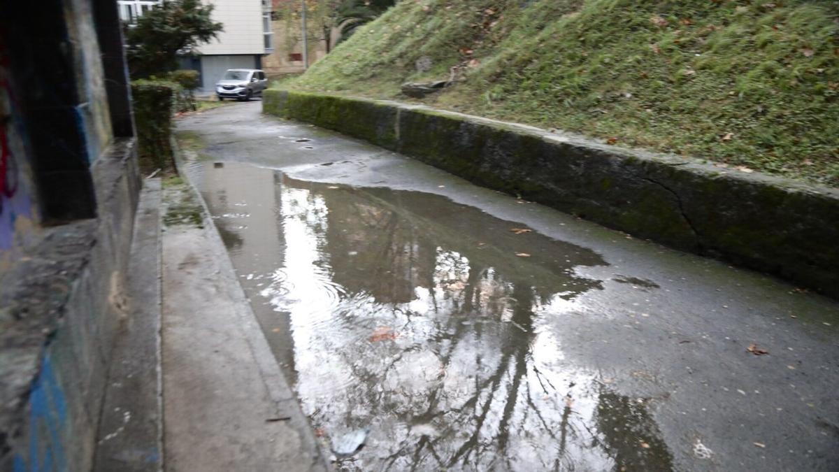 Imagen de una de las zonas de Bidebieta, que se encharca con facilidad.