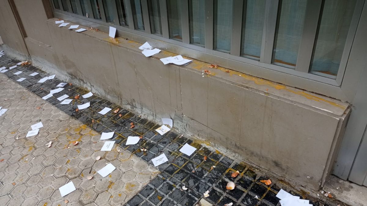 Ataque a la sede de UGT en Donostia