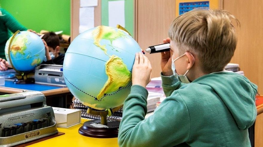 Casi 150 alumnos vascos ciegos comienzan el curso con la nueva ley educativa