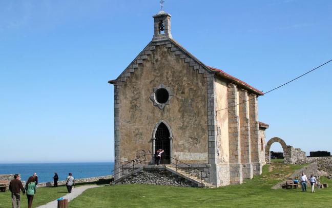 Ermita Santa Katalina, en cuyas inmediaciones se prev&eacute; ubicar un &aacute;rea de esparcimiento.