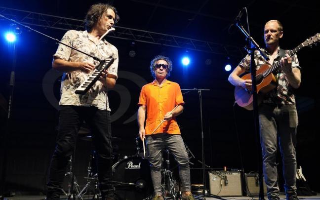 Mikel Azpiroz, Franck Mantegari y Dave Wilkings conforman Elkano Browning Cream.