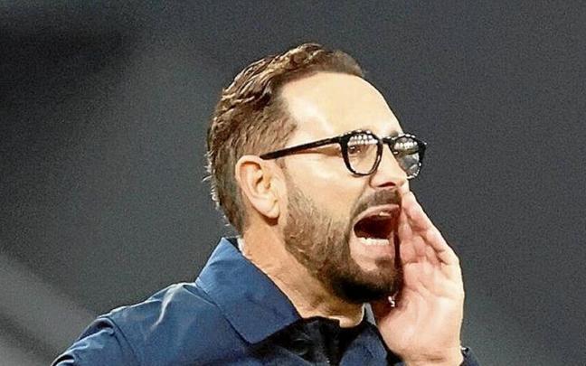 Bordal&aacute;s ha dejado de ser el entrenador del Valencia. | FOTO: EFE