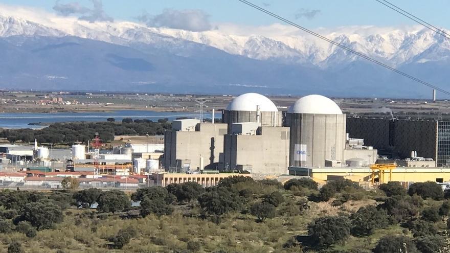 Vista de la central nuclear de Almaraz (Cáceres).