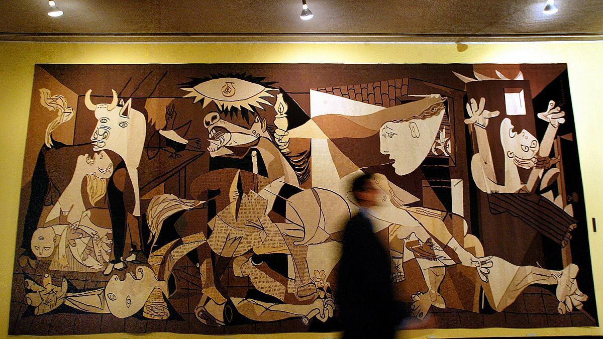 Tapiz del Guernica de Picasso en la sede de la ONU