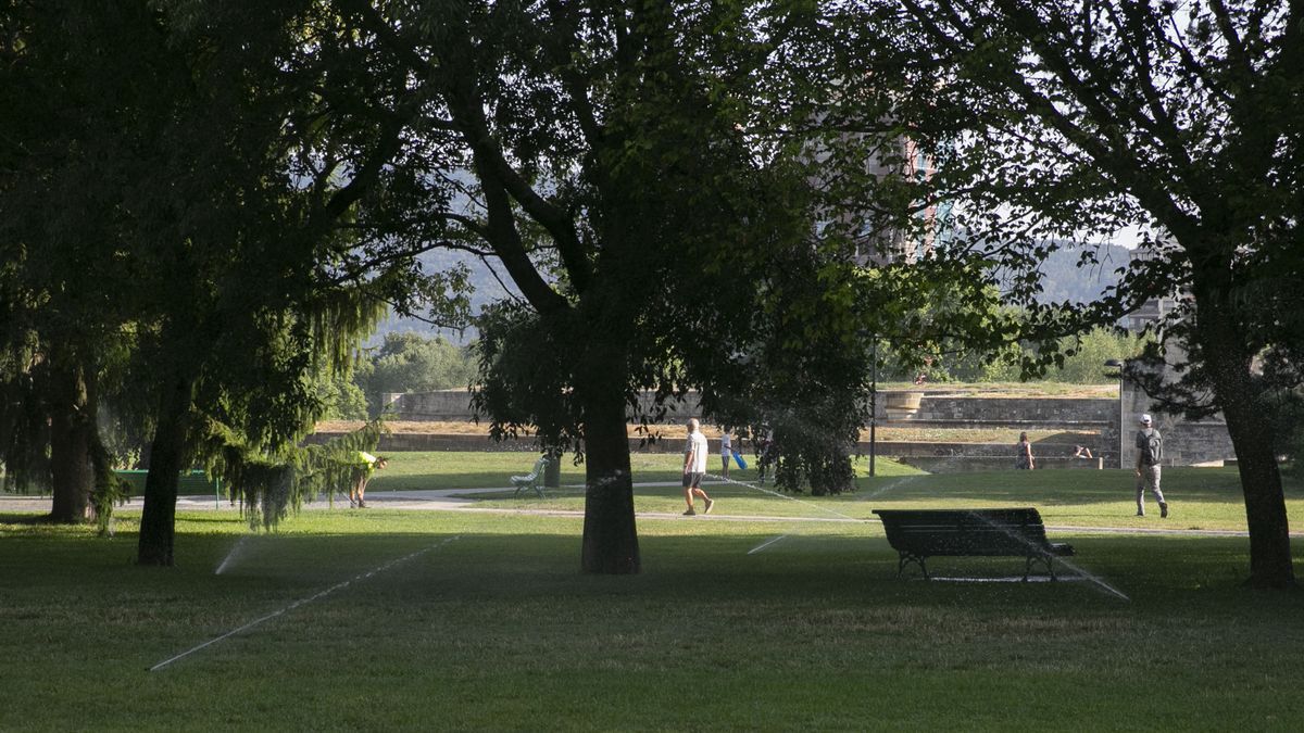 Sistema automático de riego de la Vuelta del Castillo de Pamplona