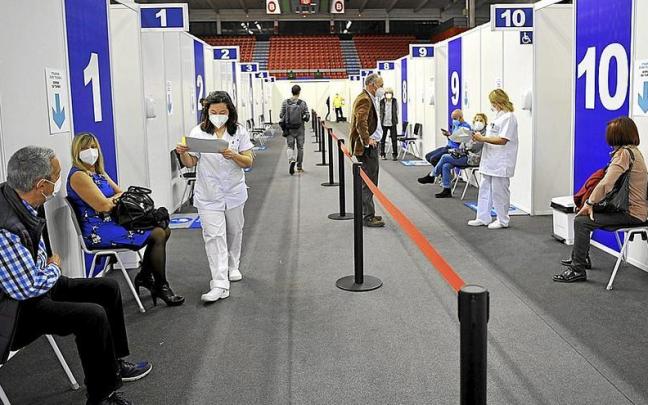 Las necesidades de personal durante la lucha contra la pandemia han impulsado el empleo sanitario.