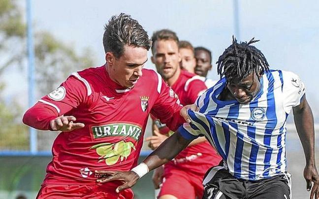 Lance del Alavés B-Tudelano de la pasada jornada.