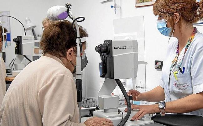 Tom&oacute;grafo de Coherencia &Oacute;ptica utilizado para la detecci&oacute;n de la Degeneraci&oacute;n Macular Asociada a la Edad.