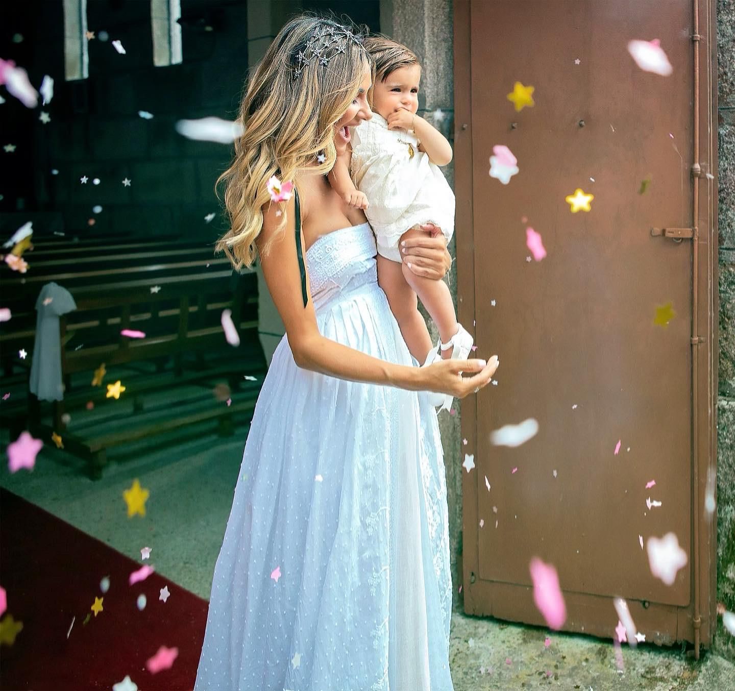 Laura Pereira junto a su hija.