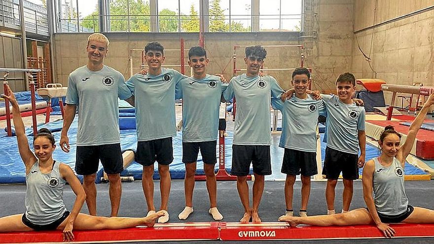 Los gimnastas del Arabatxo cumplieron con nota en Pamplona.