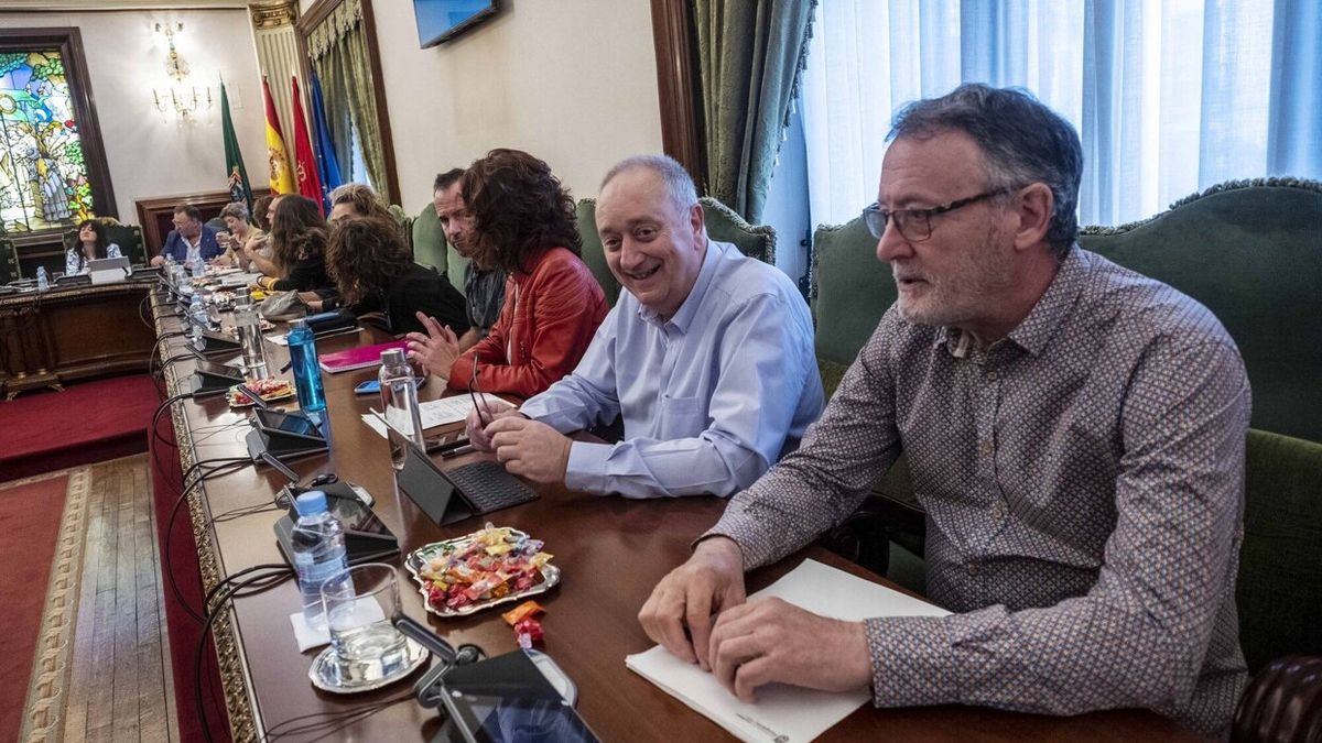 Patxi Leuza y Javier Leoz, representantes de Geroa Bai.