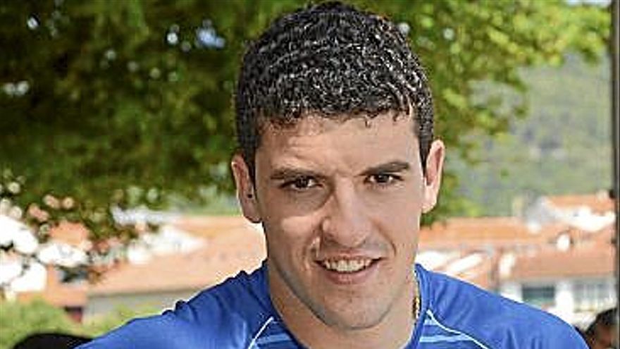 &Aacute;lvaro Untoria.