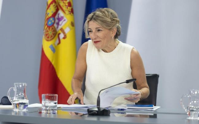 La vicepresidenta segunda y ministra de Trabajo y Economía Social, Yolanda Díaz, durante una rueda de prensa posterior al Consejo de Ministros.