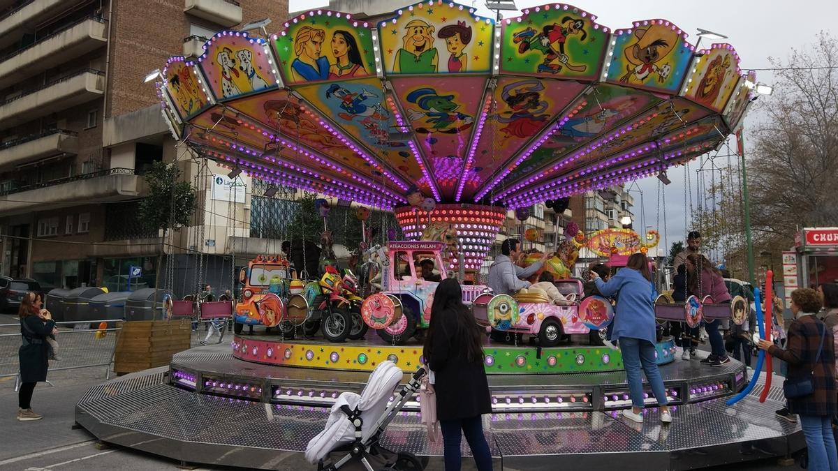 Las barracas están en la calle Mayor y parte de la plaza.